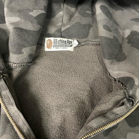 Bathing ape hoodie sz S women’s Fairly Used - Picture 2 of 5